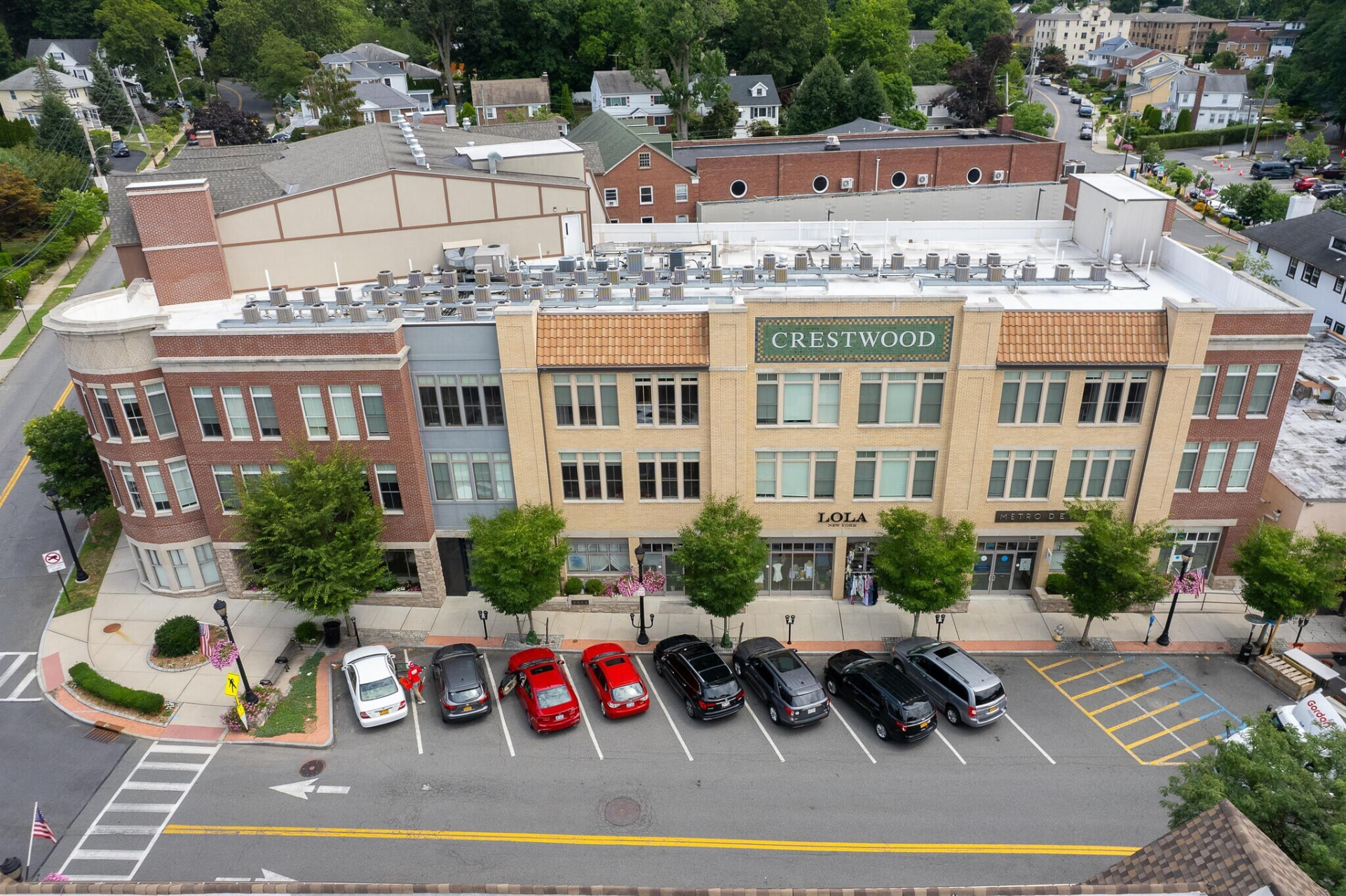 The Crestwood retail building with neighborhood shops